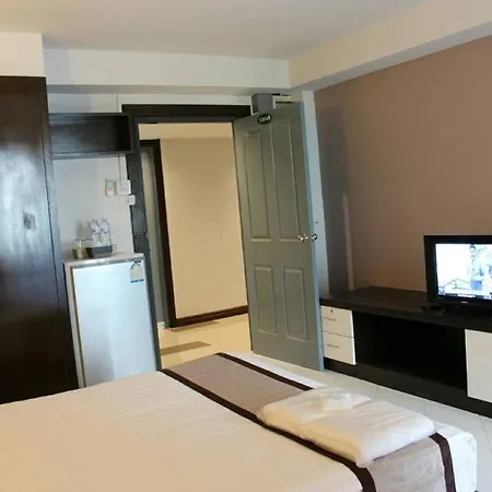ลีลาวดี ซอยมหาดไทย รามคำแหง65 Mahadthai Bangkok Exterior photo